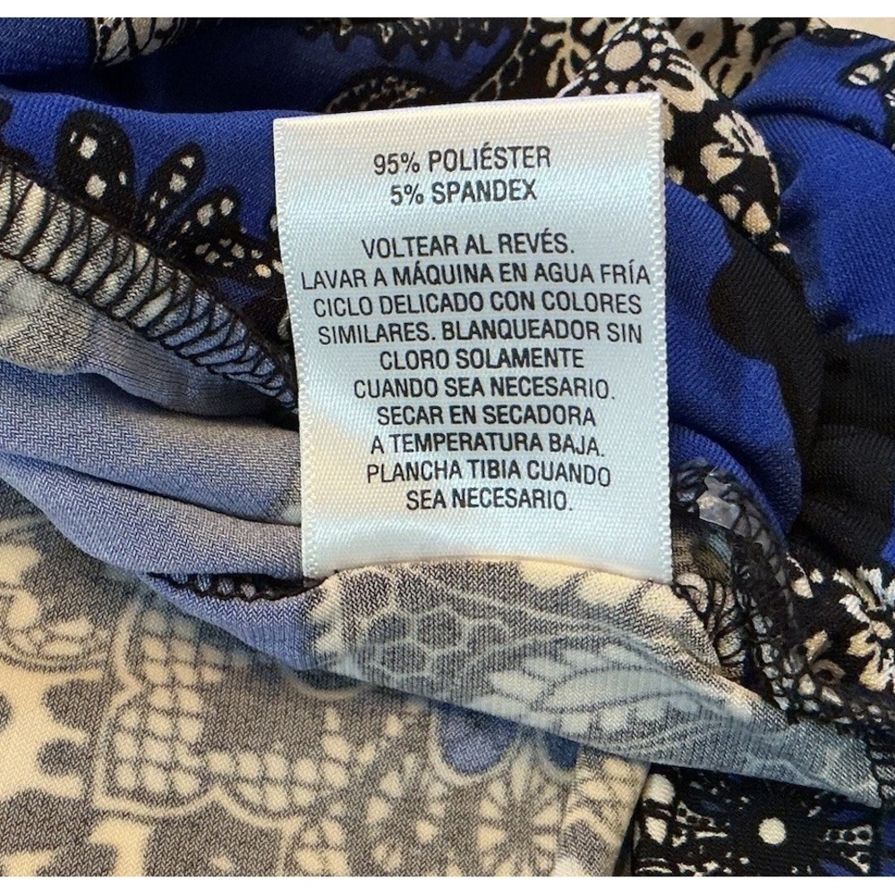 JM Collections - Size XL Petite Blouse Top Blue Black Floral Long Sleeve Stretch - Picture 7 of 8
